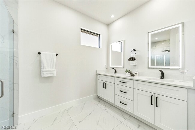 Photo - 922 NW 8th Terrace