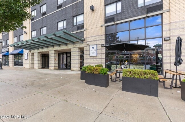 Building Photo - 1 Carriage City Plz Unit 1506