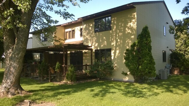 Photo - 1202 N 16th Ave