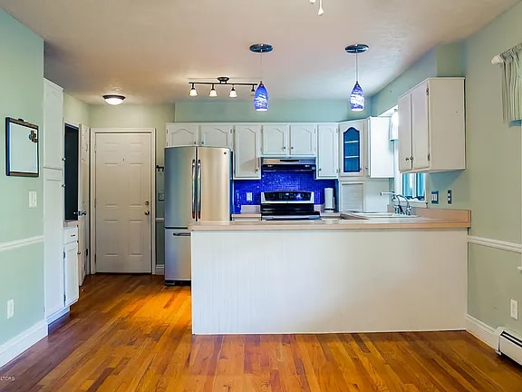 Photo - 6275 Oneida Rd