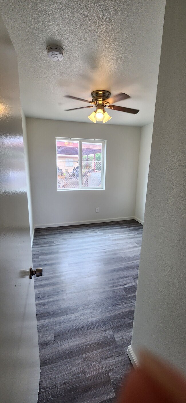 Photo - 208 W Hamilton Ave Unit 2