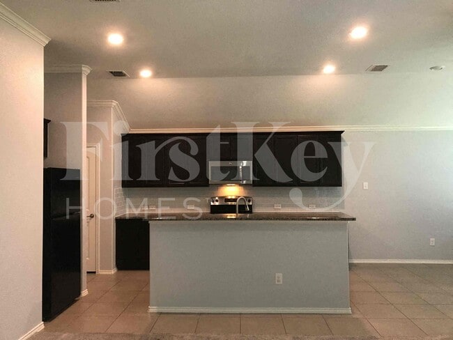 Photo - 264 Callaghan Dr