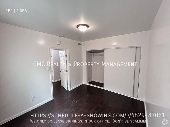 Building Photo - Spacious 1 Bedroom Unit C Rental