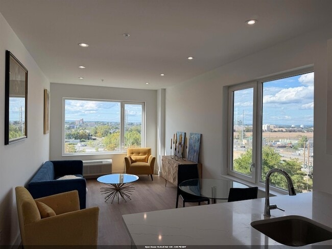 Photo - 3309 Liberty Ave Unidad 301