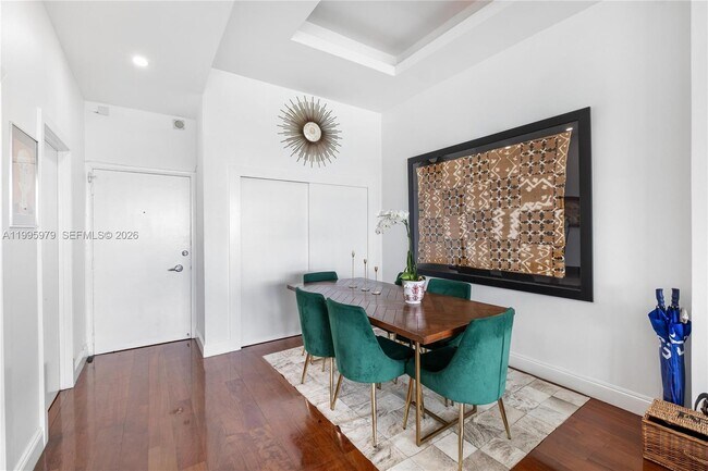 Photo - 6770 Indian Creek Dr Unit TSM