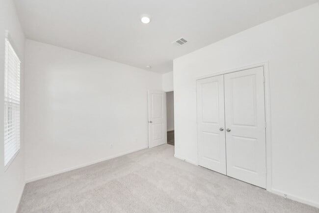 Photo - 1812 Corsica Crk Ln