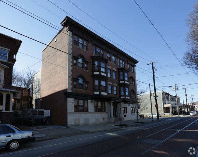 Florence Flats - Florence Flats