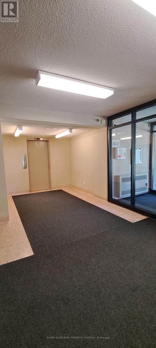 Photo - 70 Old Sheppard Ave Unité 315