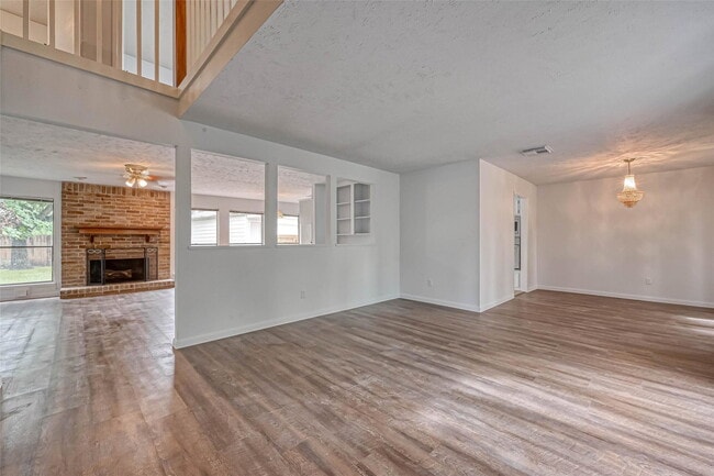 Photo - Pecan Ridge Drive, Sugar Land, TX 77479 - 4 BR 2 BA single-family home