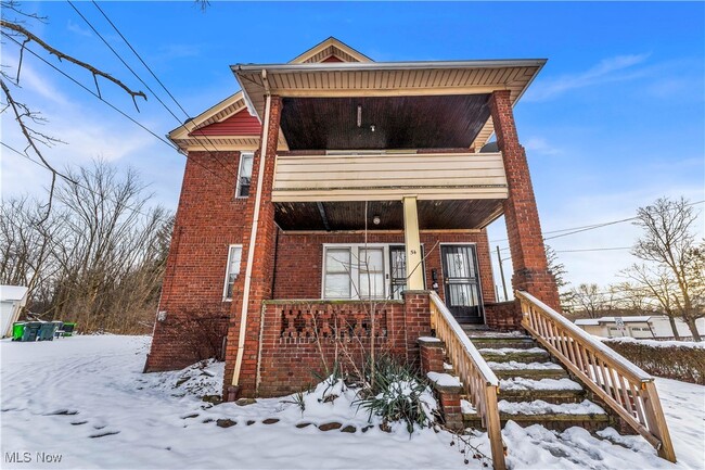 Building Photo - 54 W Grace St Unit 2/UP