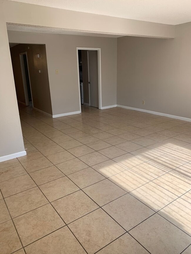 Photo - Sunset Grove Apartments