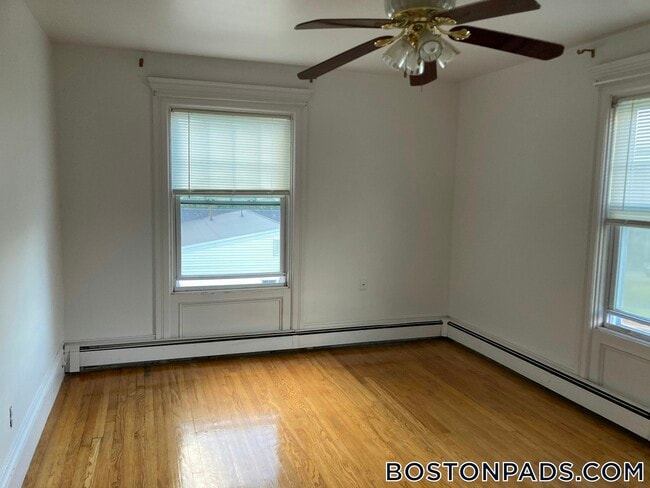 13 Blanchard Rd Unit 4