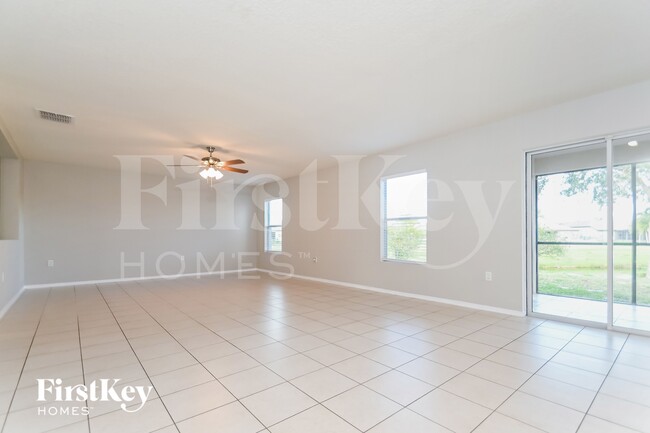 Photo - 234 Star Shell Dr