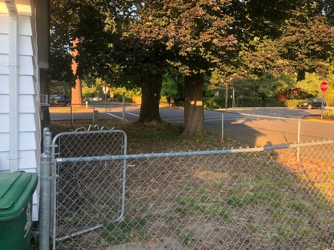 Photo - 2731 E Street