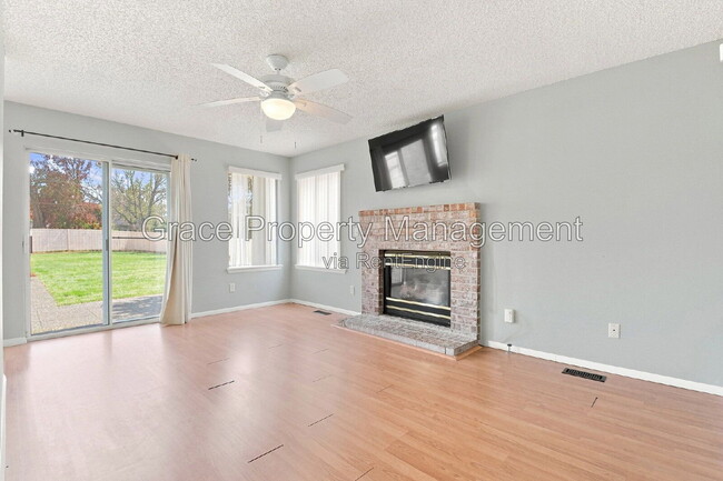 Photo - 4425 E 128th Pl