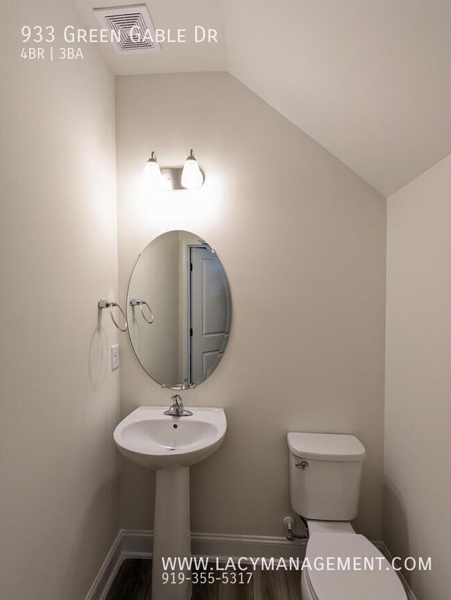Photo - 933 Green Gable Dr