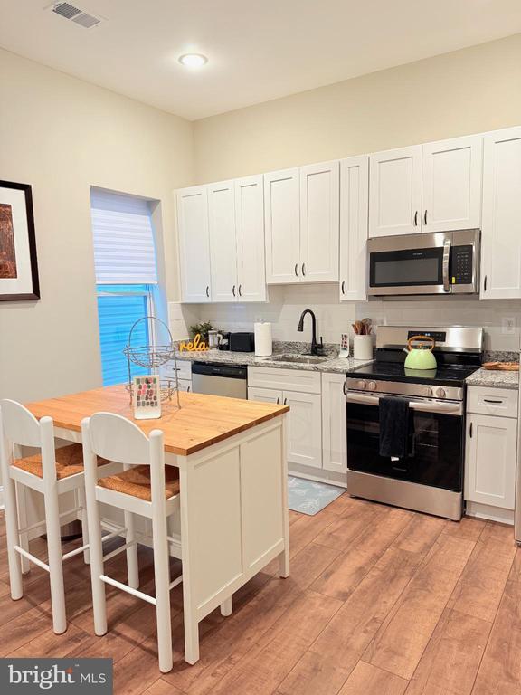 Photo - 3429 Chestnut Ave