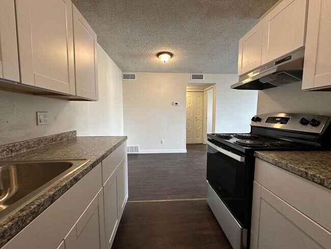 Photo - 10211 Ura Ln