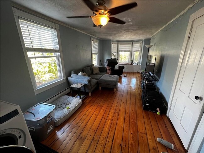 Photo - 235 Spring St Unit 4