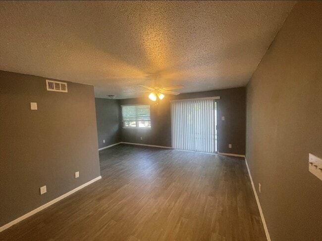 Photo - Shepherd Lane Apartments