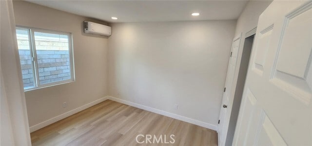 Photo - 3168 Sanchez St N