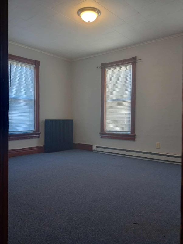 Photo - 268.5 E Main St