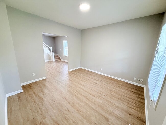 Photo - 1132 N Oxford St