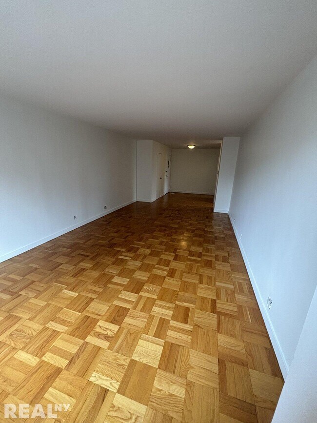 145 Fourth Avenue - 145 Fourth Avenue Apartment Unit 15L