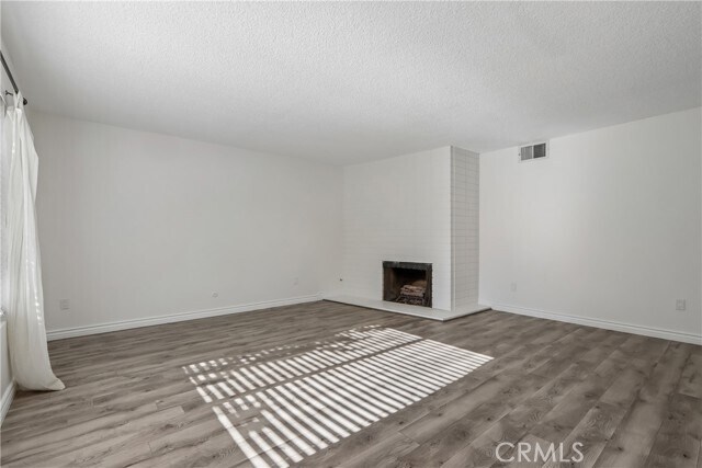 Photo - 1184 Lyndhurst Dr