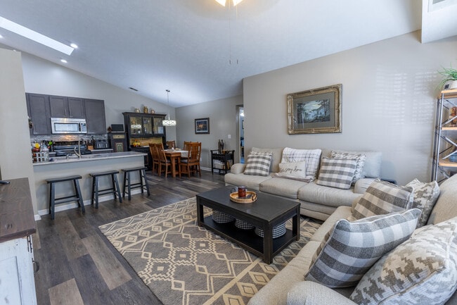 Photo - 4216 Kensington Garden Ct
