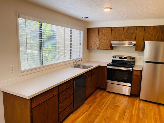 Photo - Single Level totally renovated 3 bedroom delight Unit 6797