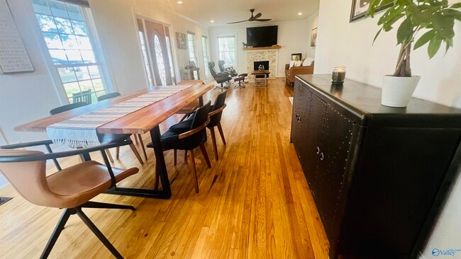 Photo - 1105 9th St SE