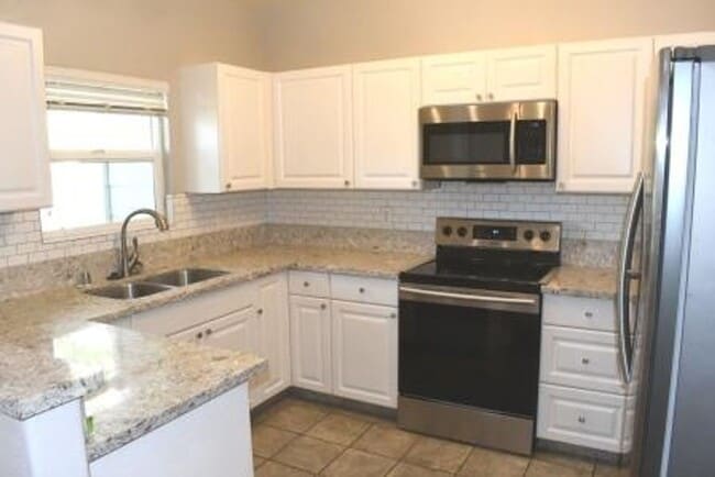 Building Photo - Spinnaker Place - Ewa Beach 3br/2.5ba Town... Rental