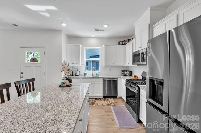 Photo - 1940 Highland Park Dr