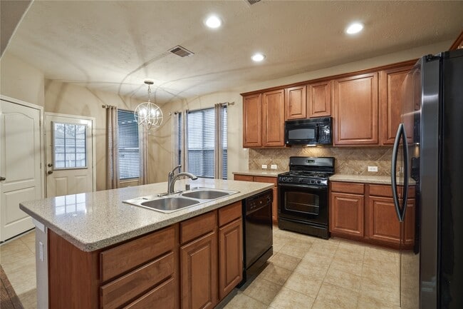 Photo - 17250 Lafayette Hollow Ln