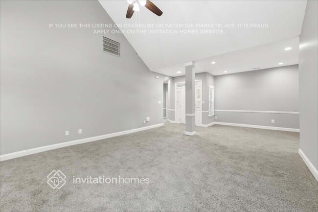 2367 Eagle Glen Ct