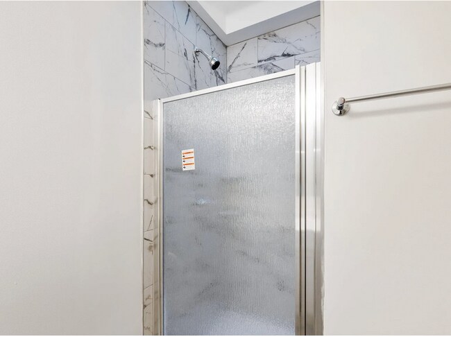 Photo - 1586 Garden Ct