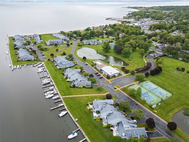 Photo - 34 Harbor Dr Townhome