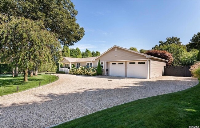 60 Lynncliff Rd