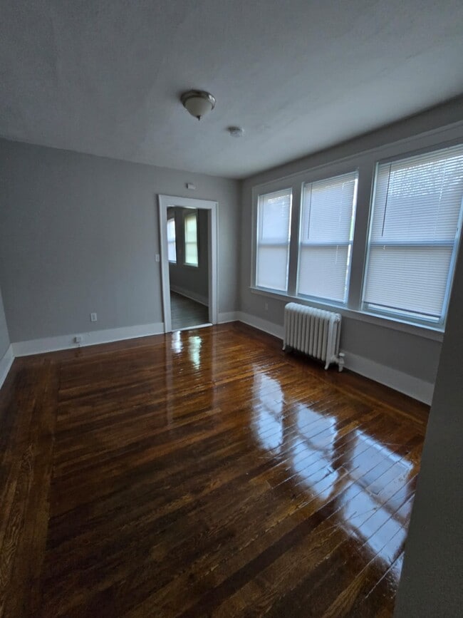 Building Photo - 71 Willis St Unit 1 Rental