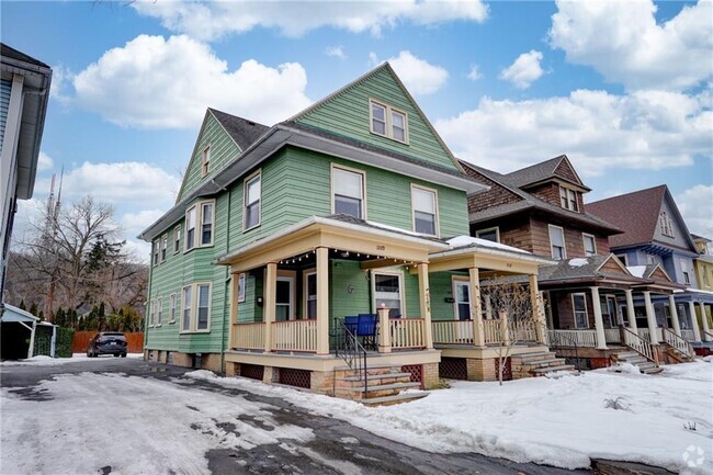 Building Photo - 1109 Monroe Ave Rental