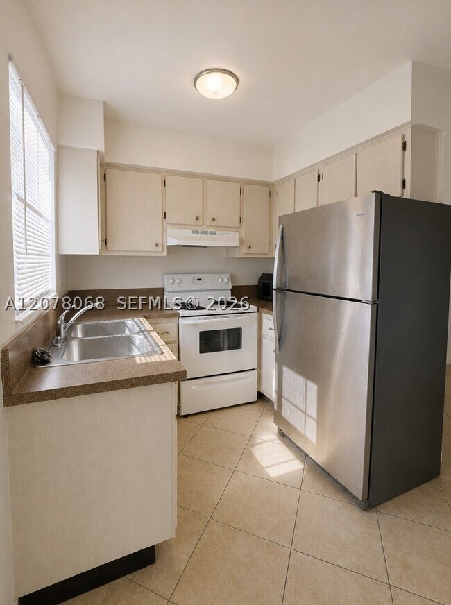 Photo - 1231 NE 23rd Pl Unit 3