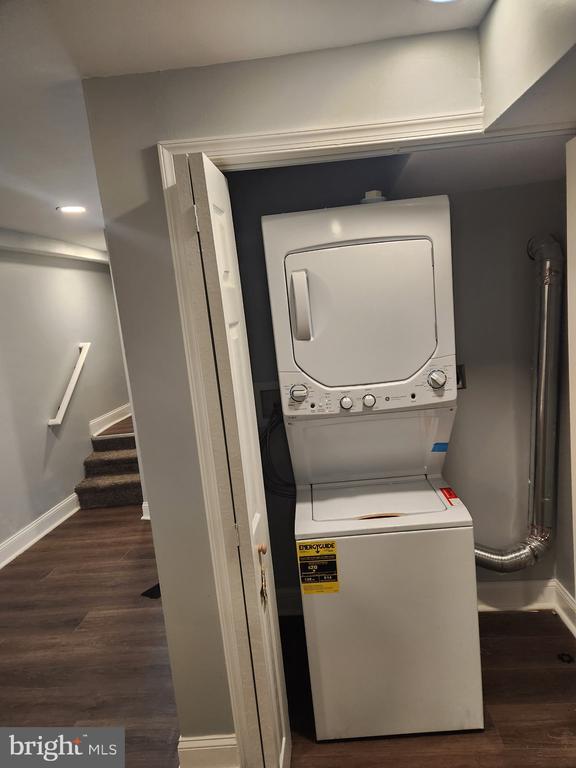 Photo - 2805 Erdman Ave