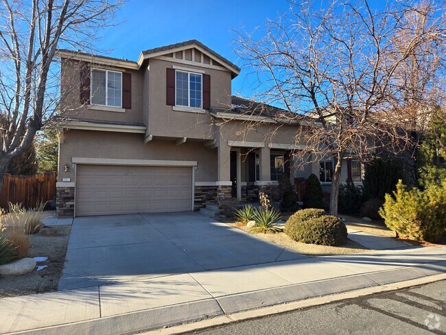 Building Photo - Beautiful 3 bedroom 2.5 bath home in Dayton