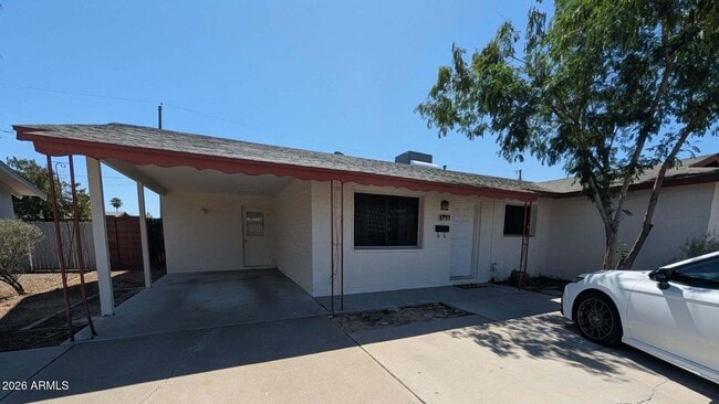 Photo - 1711 S Hardy Dr