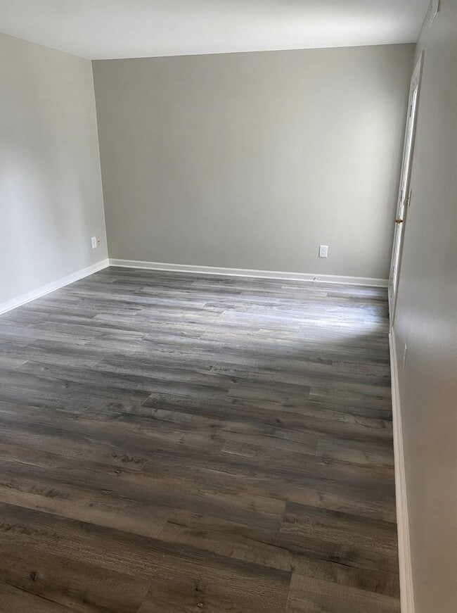 1085 Merrimar Cir N Unit B