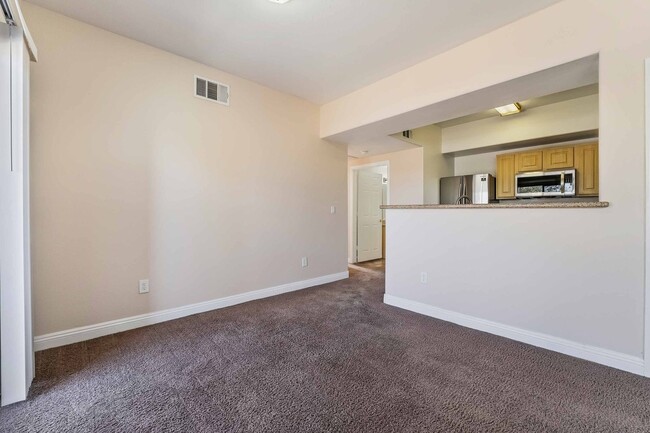 Photo - Beautiful Condo with Spacious Layout!