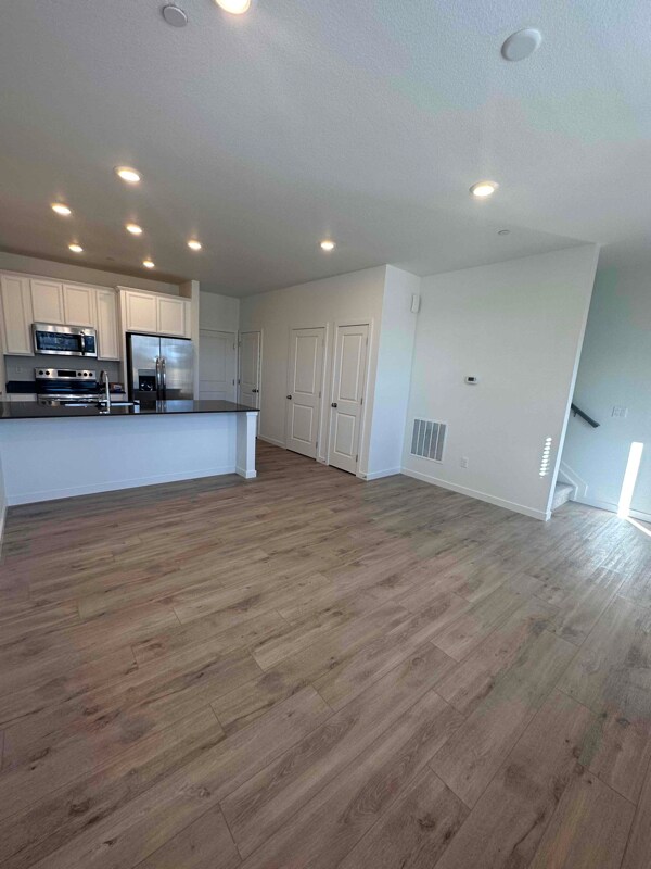 Photo - 5418 Euclid Dr