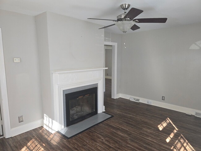 Photo - 2014 Colonial Ave