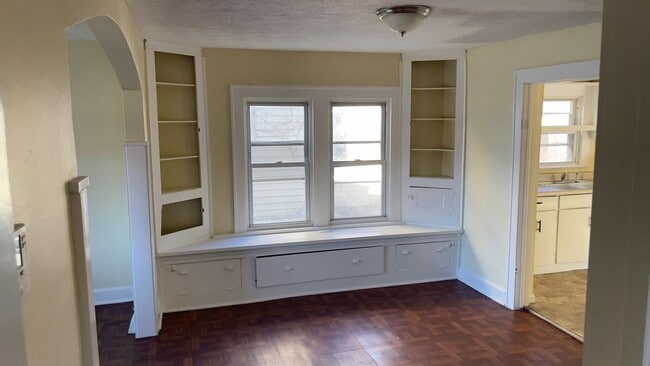 Photo - 3 Bedroom Home